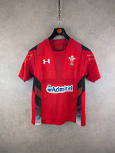 Under Armour Shirt Mens Medium M Red Rugby Union Home